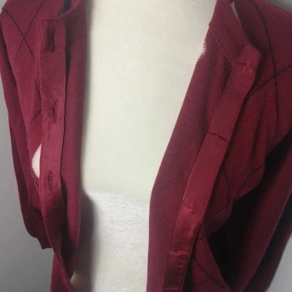 Vintage Pringle of Scotland Argyle cardigan burgundy - Picture 6 of 10